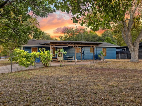 7706 Creston LN, Austin TX 78752
