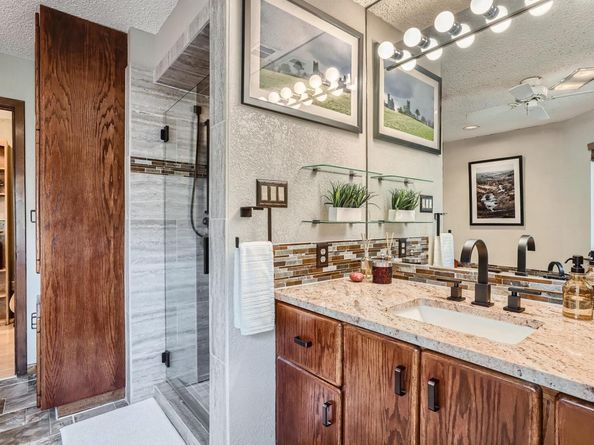 822 Hermitage DR, Austin TX 78753