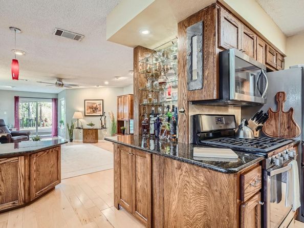 822 Hermitage DR, Austin TX 78753