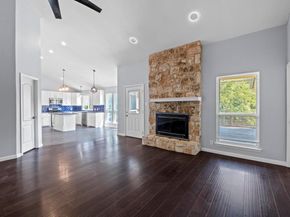 809 Stillhouse SPG, Round Rock TX 78681