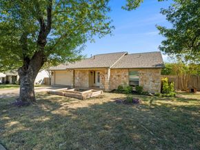 809 Stillhouse SPG, Round Rock TX 78681