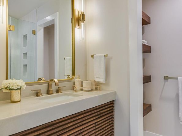 6204 Lost Horizon DR, Austin TX 78759