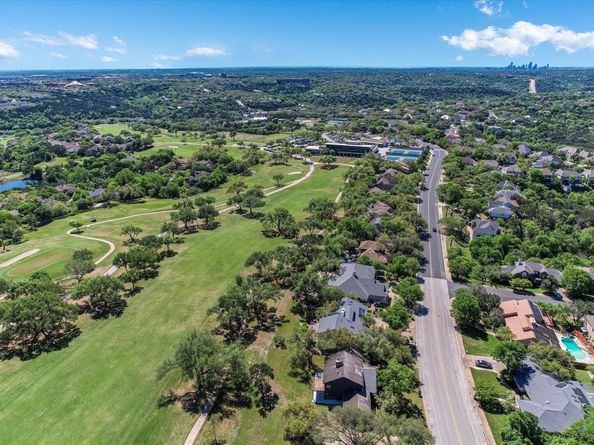 6204 Lost Horizon DR, Austin TX 78759