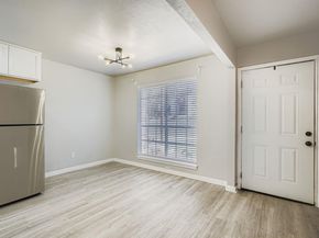 1827 River Crossing CIR C, Austin TX 78741