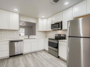 1827 River Crossing CIR C, Austin TX 78741