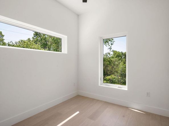 2609 Davis LN 2, Austin TX 78745