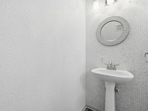 4620 W William Cannon DR 12, Austin TX 78749