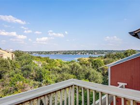 105 Comanche PT, Point Venture TX 78645