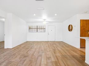 2301 LAWNMONT Ave APT 1, Austin TX 78756