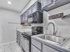 2612 San Pedro ST 209, Austin TX 78705