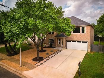 11224 Pickard LN
