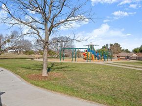1512 W Mesa Park DR, Round Rock TX 78664