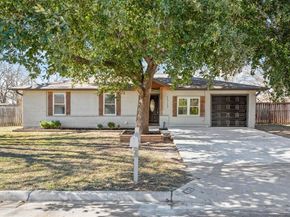1512 W Mesa Park DR, Round Rock TX 78664