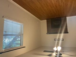 6700 Cooper Lane 40, Austin TX 78745