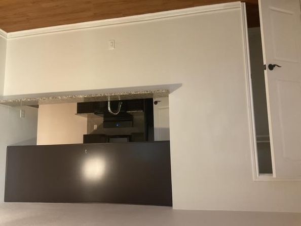 6700 Cooper Lane 40, Austin TX 78745