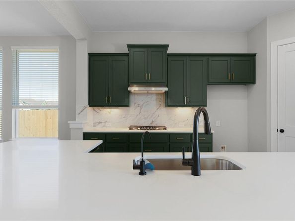 233 Montecido DR, Liberty Hill TX 78642