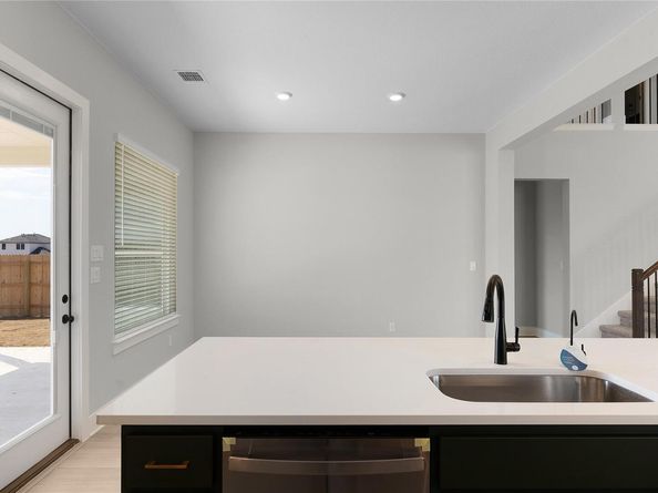 233 Montecido DR, Liberty Hill TX 78642