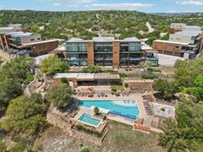 1101 Ivean Pearson RD E207, Lago Vista TX 78645