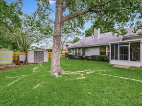 1506 Suzi LN, Pflugerville TX 78660
