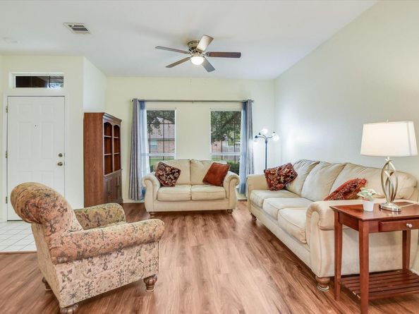 1506 Suzi LN, Pflugerville TX 78660