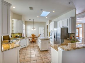 219 The Hills DR 5, The Hills TX 78738