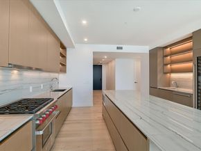 610 Davis ST 3803, Austin TX 78701