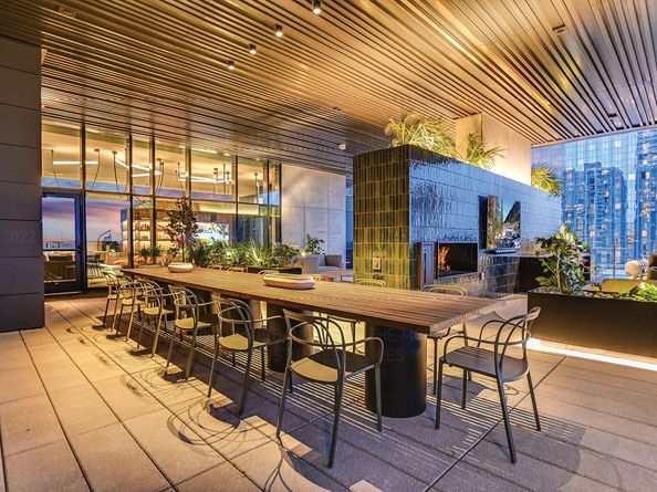 610 Davis ST 3803, Austin TX 78701