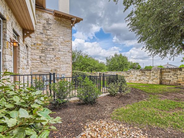 2930 Grand Oaks LOOP 603, Cedar Park TX 78613