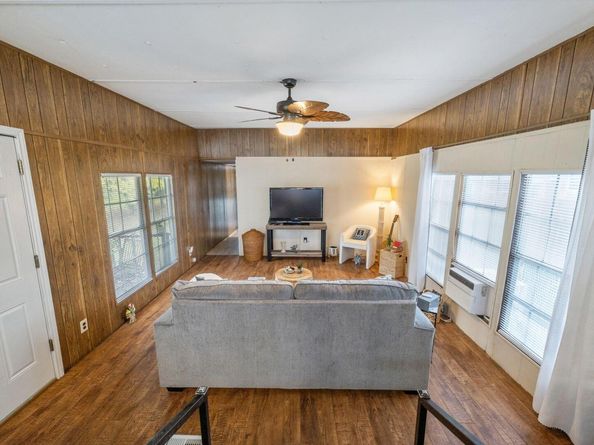 5811 Nancy DR, Austin TX 78745