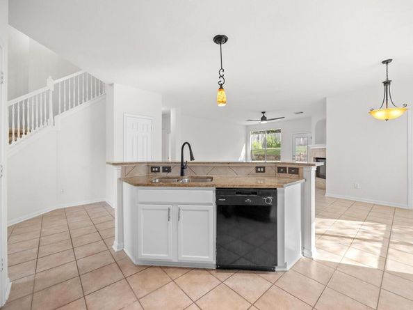 4317 Canyon Glen Cir, Austin TX 78732