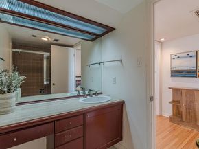 1122 Colorado ST 1409, Austin TX 78701