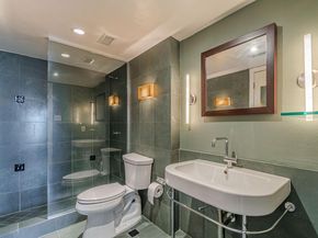 1122 Colorado ST 1409, Austin TX 78701