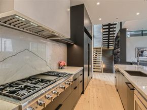 1315 W 9th ST B, Austin TX 78703