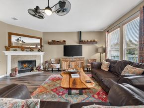 1403 Melissa Oaks LN, Austin TX 78744