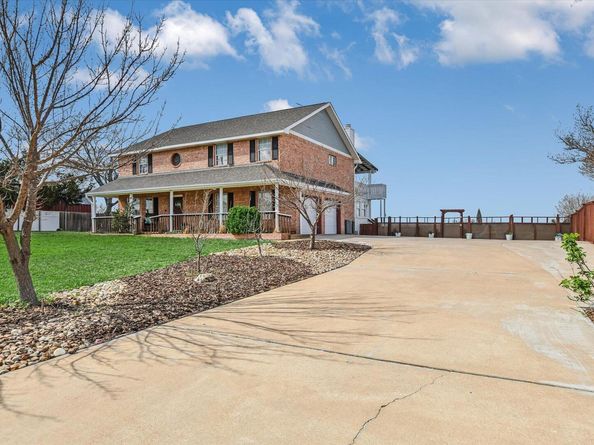 131 High Gabriel DR, Leander TX 78641