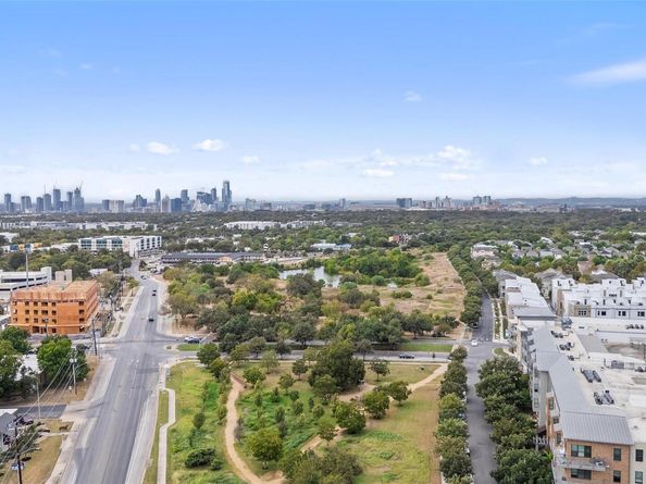 2805 McCurdy ST 11, Austin TX 78723