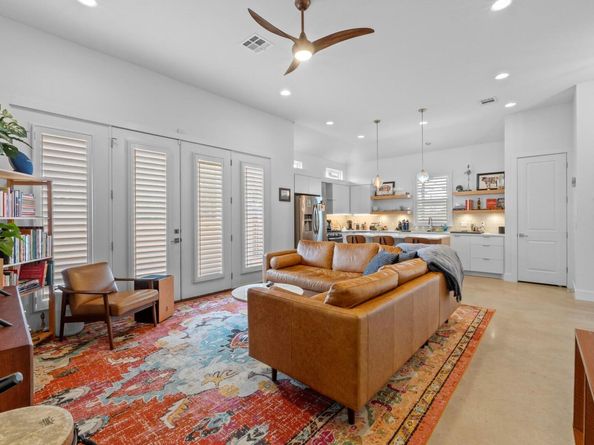 4801 Louis Ave 1, Austin TX 78721
