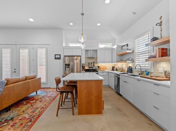 4801 Louis Ave 1, Austin TX 78721