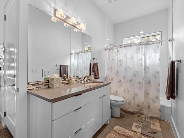 4801 Louis Ave 1, Austin TX 78721