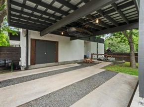 900 Karen Ave A, Austin TX 78757
