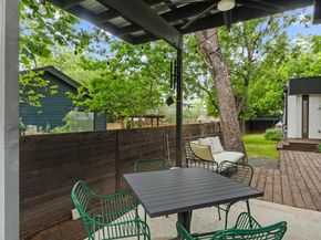 900 Karen Ave A, Austin TX 78757
