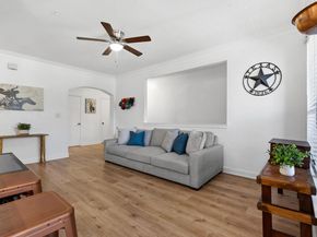 7701 Rialto BLVD 623, Austin TX 78735