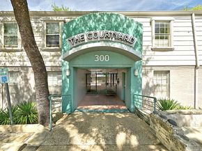 300 Crockett ST 116, Austin TX 78704