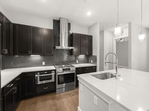 4325 Jackson Ave 2202, Austin TX 78731