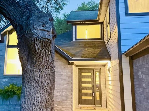 8301 Mendota CV, Austin TX 78717