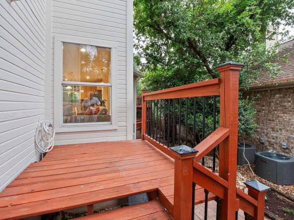 9402 Bluegrass DR, Austin TX 78759