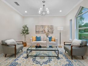 9402 Bluegrass DR, Austin TX 78759