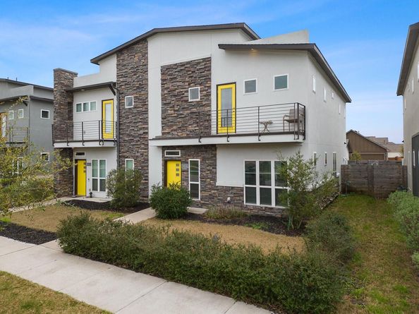 5913-B Charles Merle DR 16, Austin TX 78747