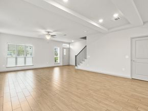 5913-B Charles Merle DR 16, Austin TX 78747