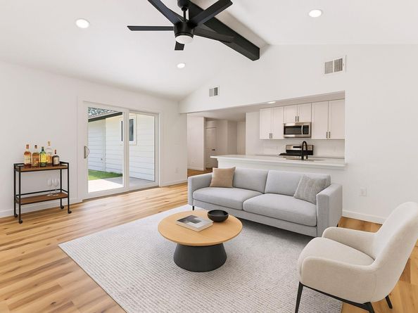 2938 Pecan Springs RD, Austin TX 78723